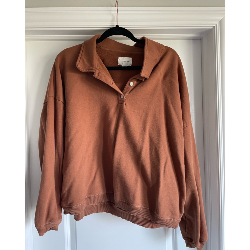 AE polo sweatshirt